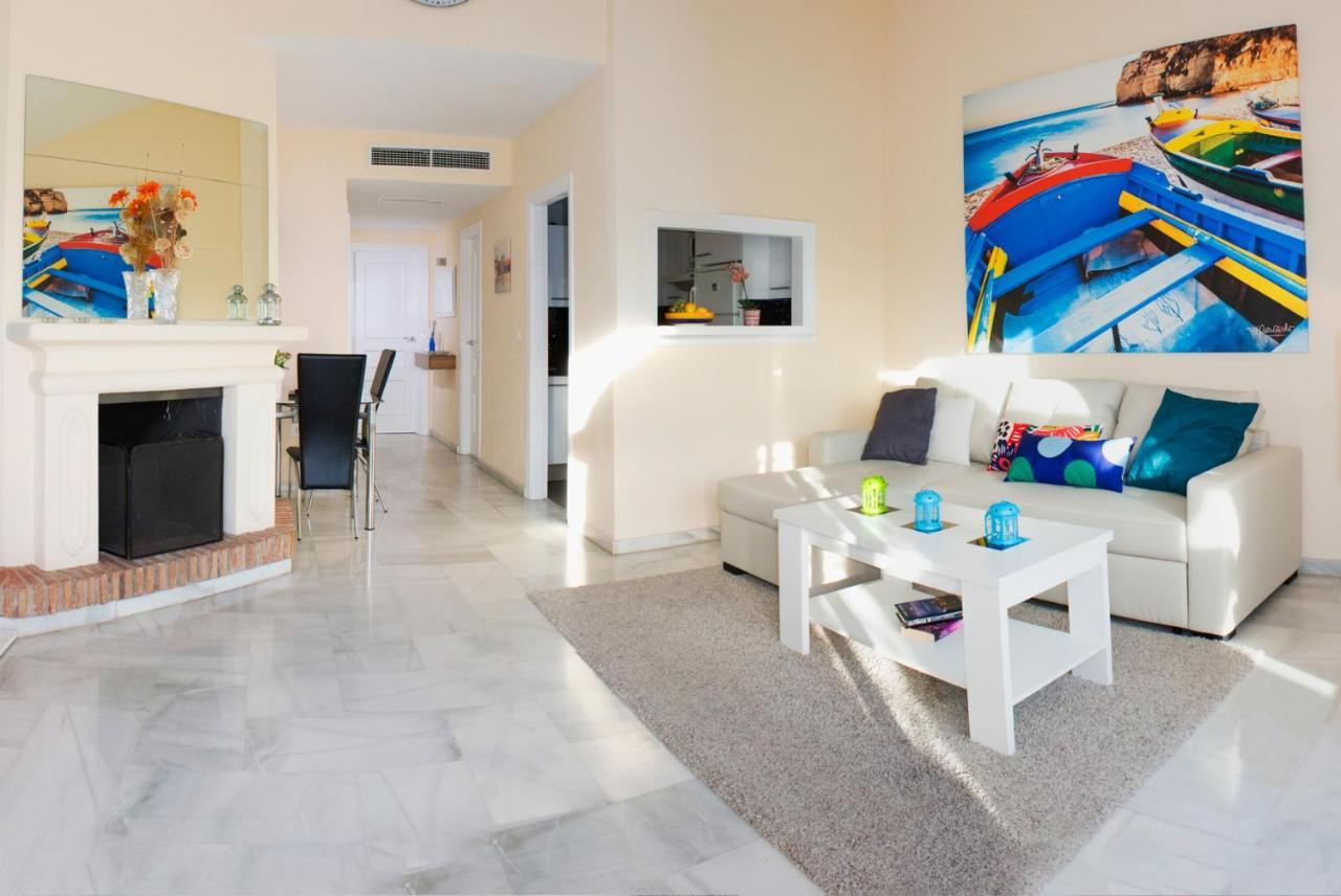 Puerto Marina Luxury Apartment With Sea Views 베날마데나코스타 외부 사진