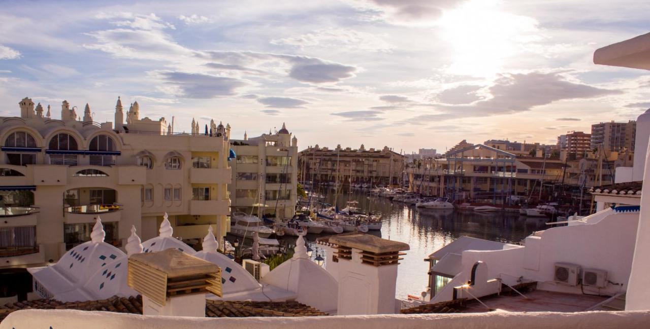 Puerto Marina Luxury Apartment With Sea Views 베날마데나코스타 외부 사진