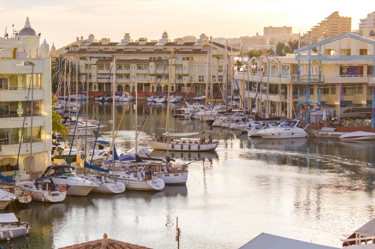 Puerto Marina Luxury Apartment With Sea Views 베날마데나코스타 외부 사진